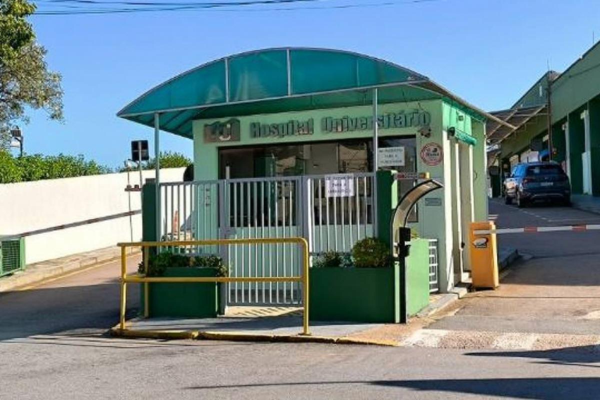 As duas crianças estão internadas no Hospital Universitário de Jundiaí