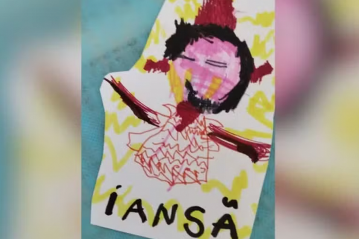 A menina desenhou a orixá Iansã como parte do projeto pedagógico.