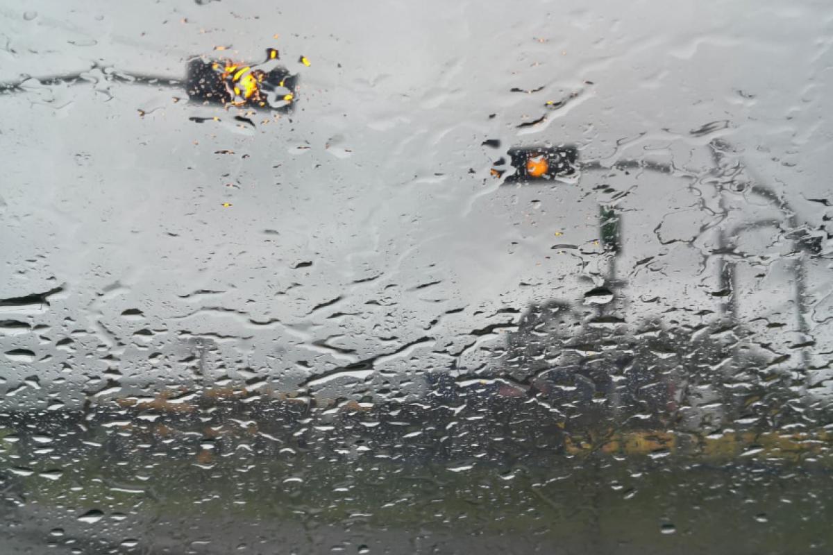 Domingo amanheceu com chuva contínua