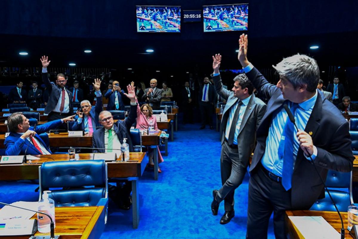 Senadores da oposição queriam equiparar as ações de facções ao crime de terrorismo, mas foram derrotados