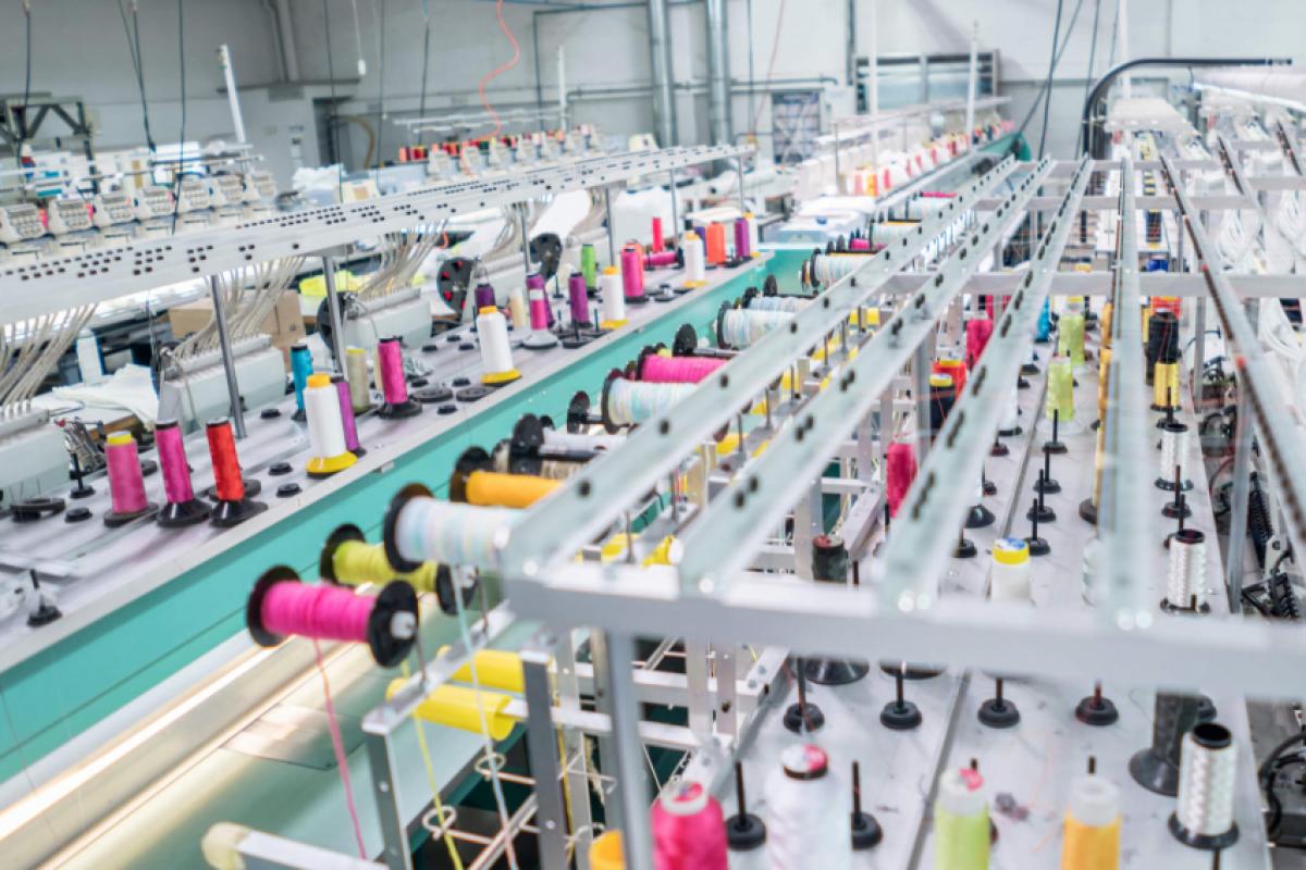 Medida atinge setores como automóveis, autopeças, têxteis, vestuário, plásticos e aço.