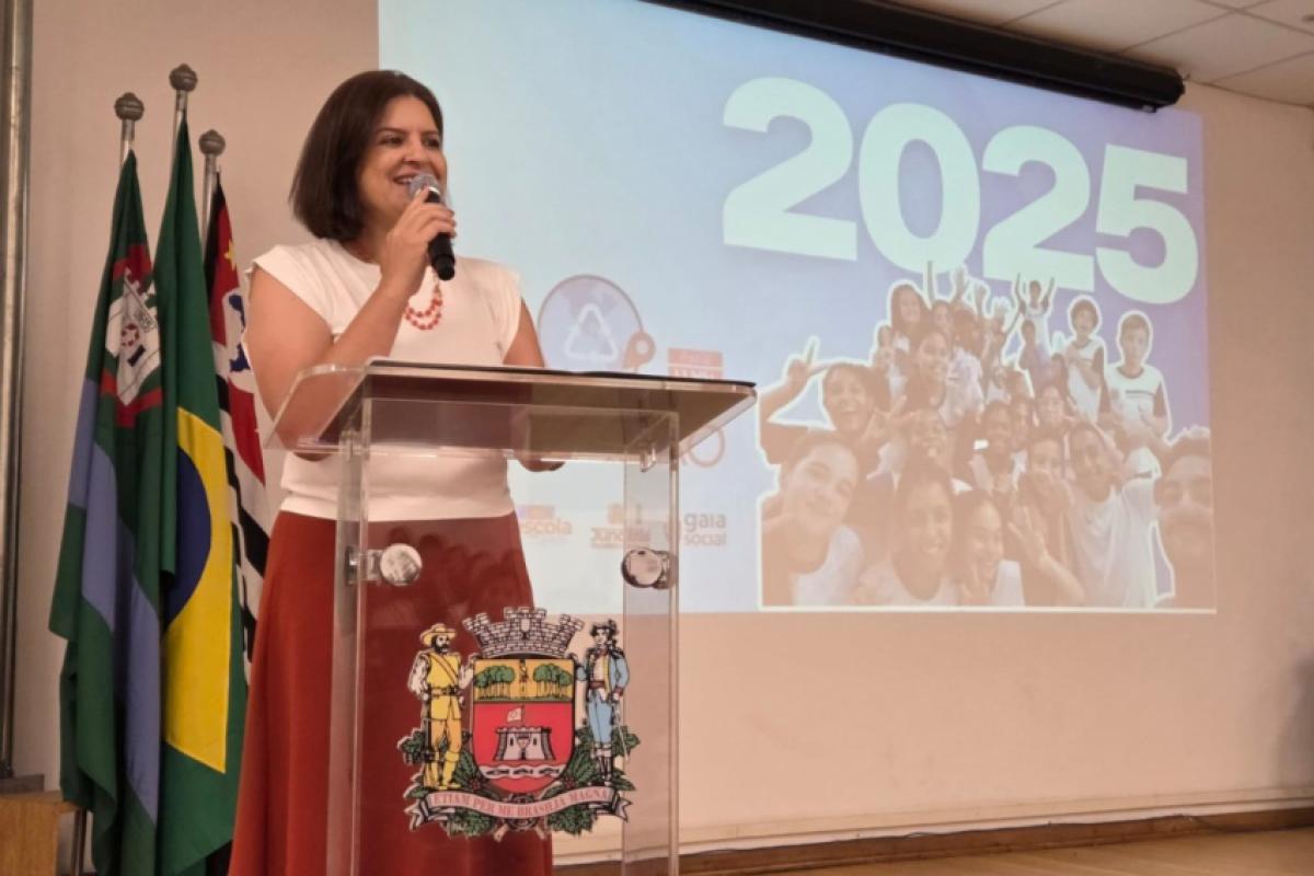 Priscila Costa, secretária municipal de Educação, destacou o impacto do RenovAção no cotidiano das escolas