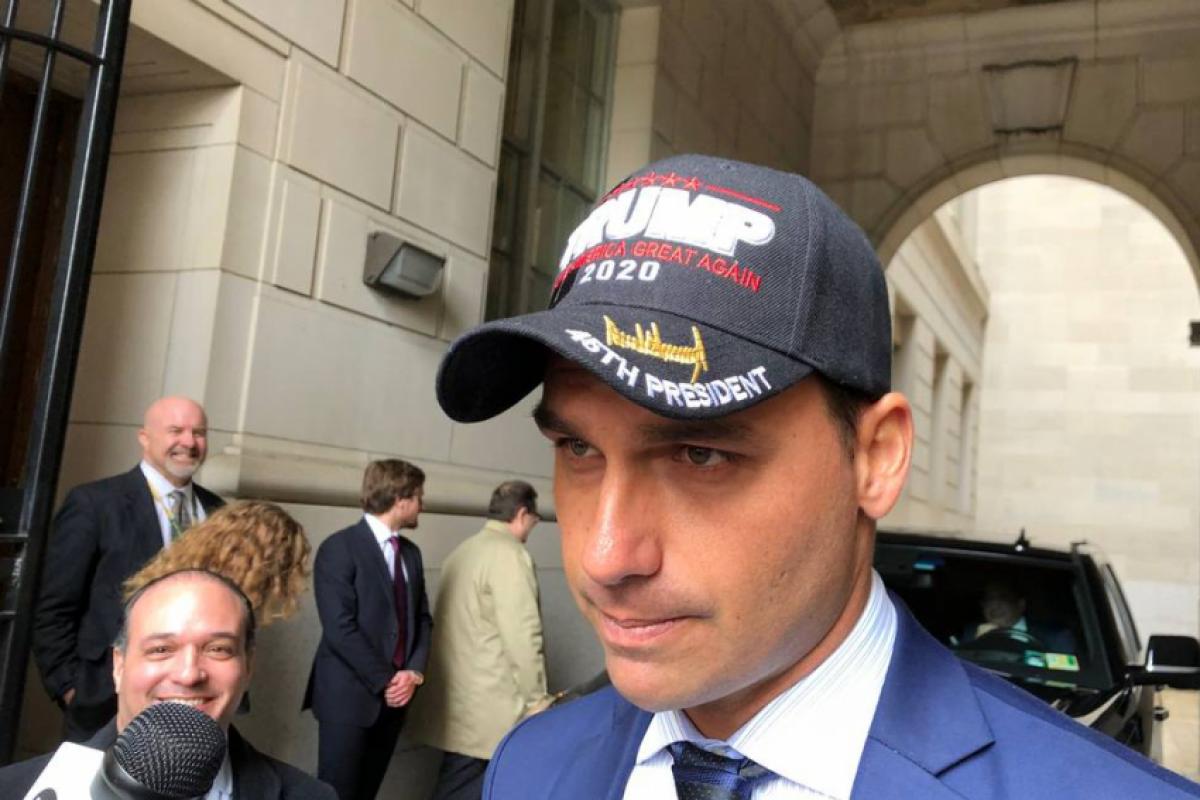 Eduardo Bolsonaro (PL-SP) disse ter recebido 'com pesar' a decisão americana