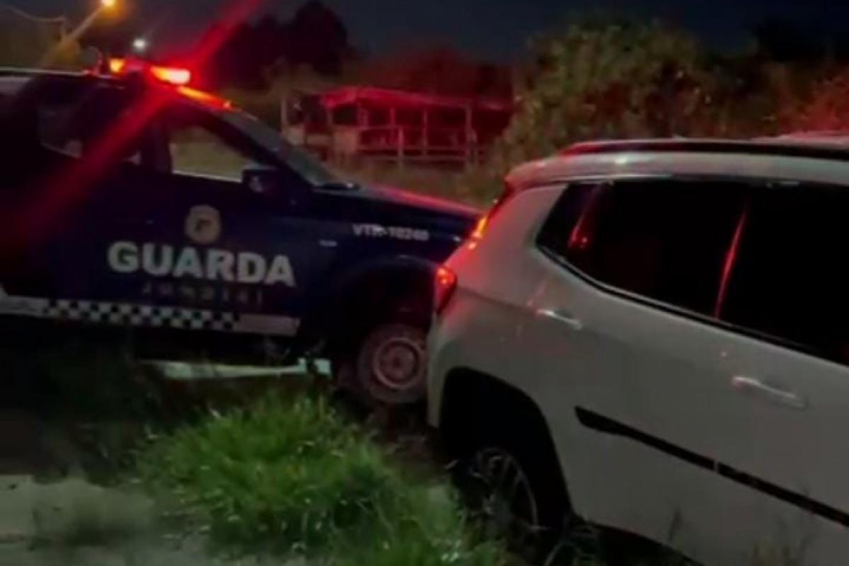 O carro da vítima foi encontrado por GMs abandonado