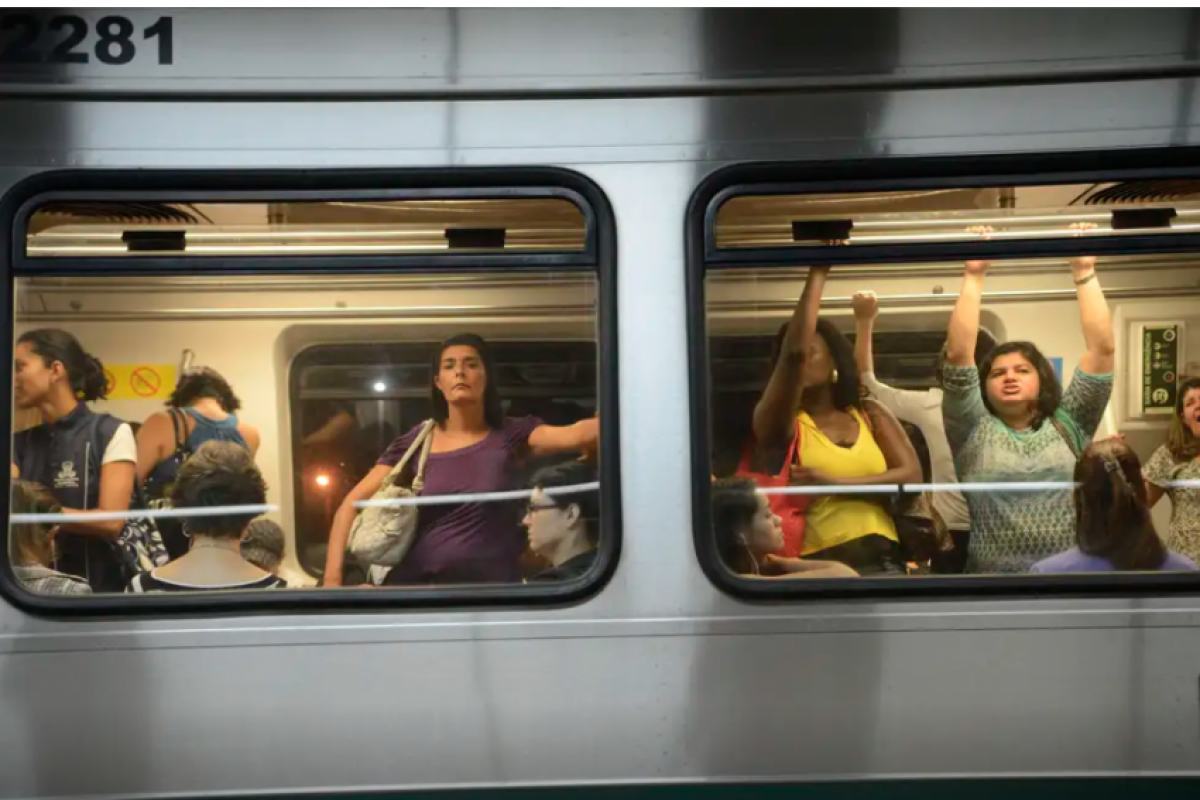 Segundo dados do Ministério da Justiça e Segurança Pública, o Brasil ultrapassou mil feminicídios apenas em 2025.