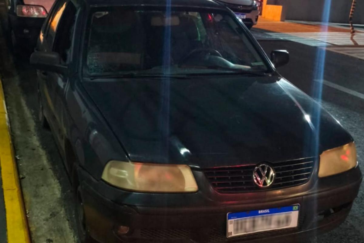 Veículo tinha placas clonadas