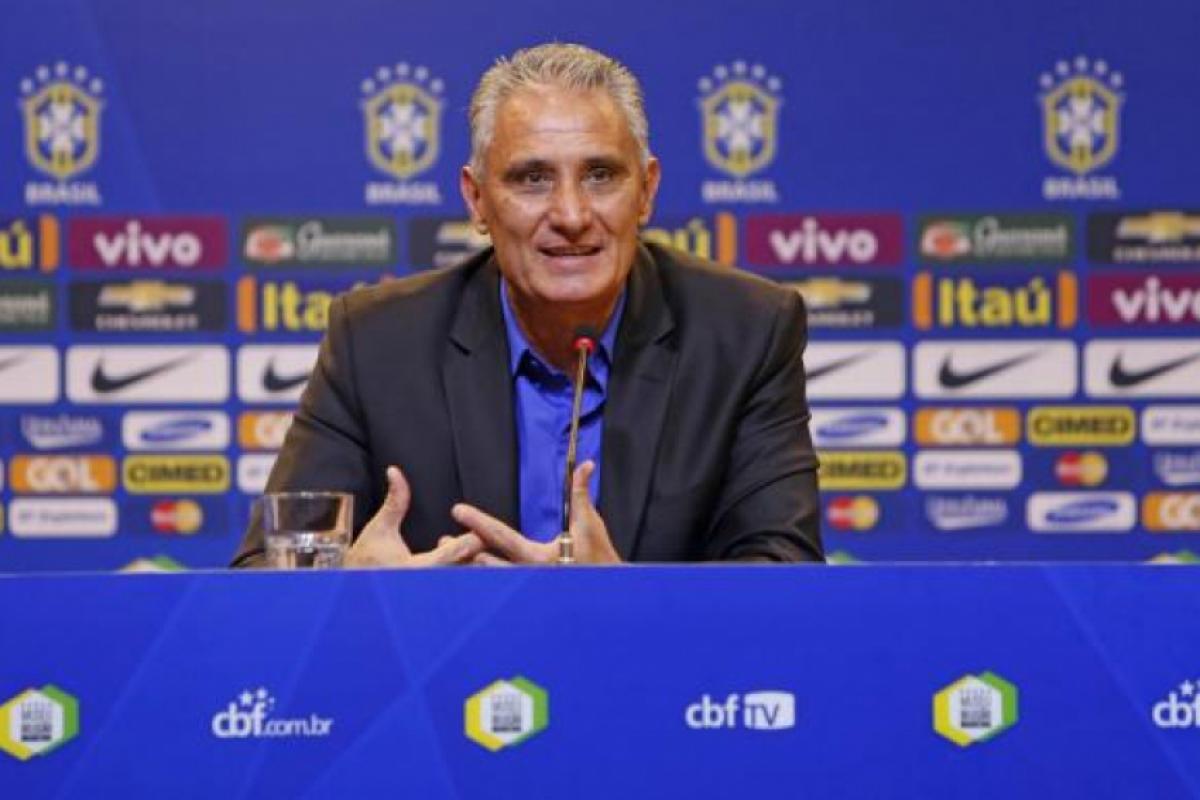 Tite deve voltar à beira dos gramados em 2026