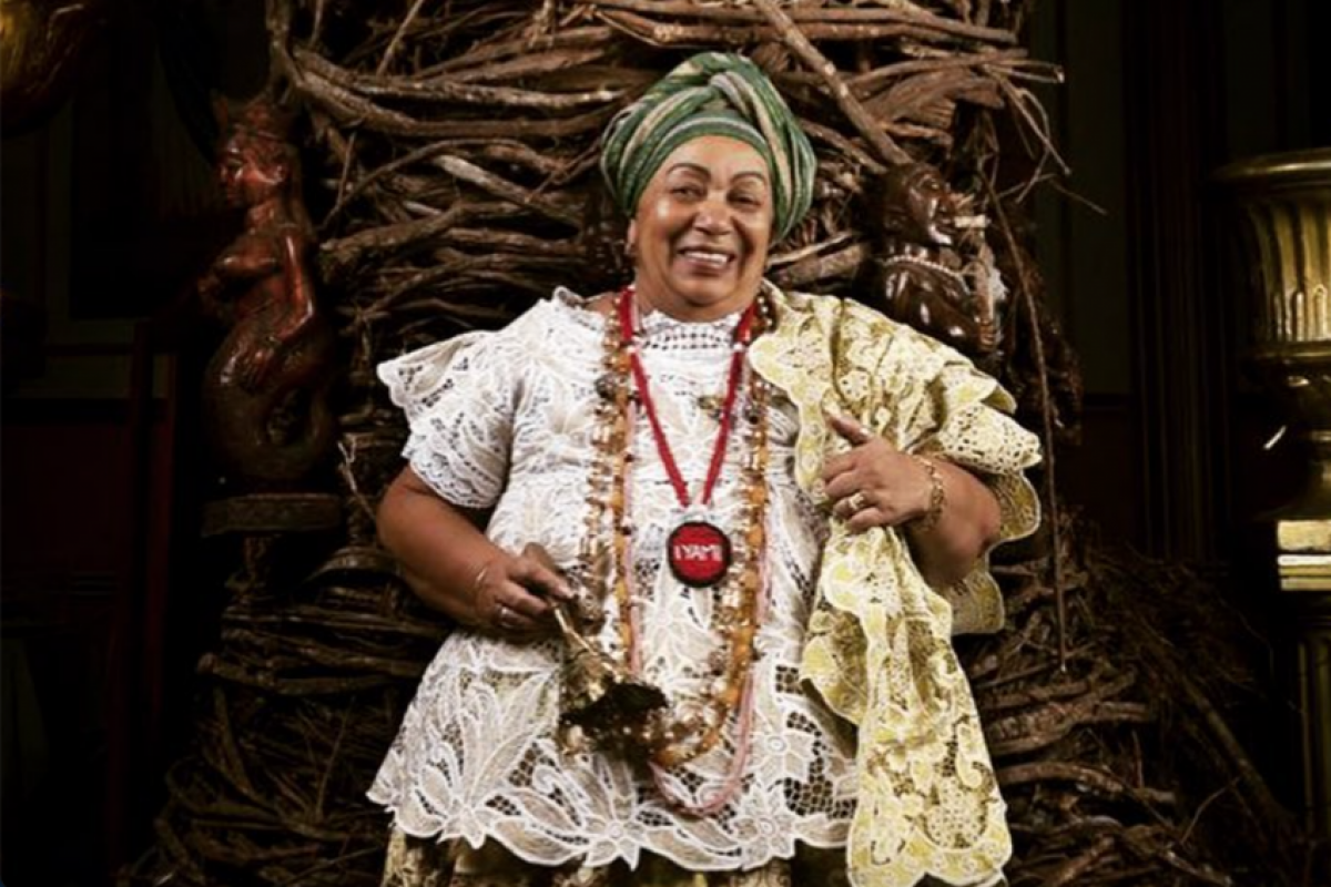 Mãe Carmen tinha 98 anos e estava internada no Hospital Português, em Salvador. 