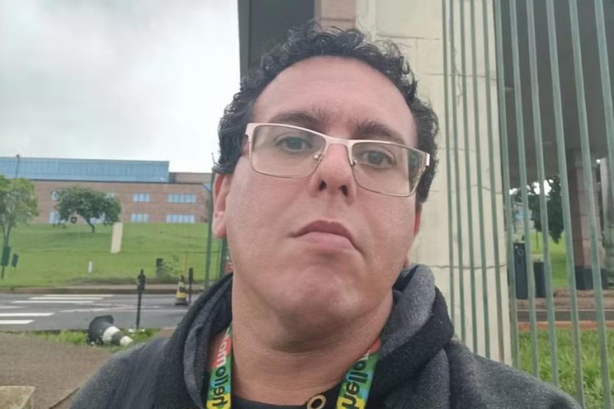 Investigação aponta que jovem de 18 anos matou padrasto (Foto) durante ceia porque não aceitava o relacionamento da mãe.