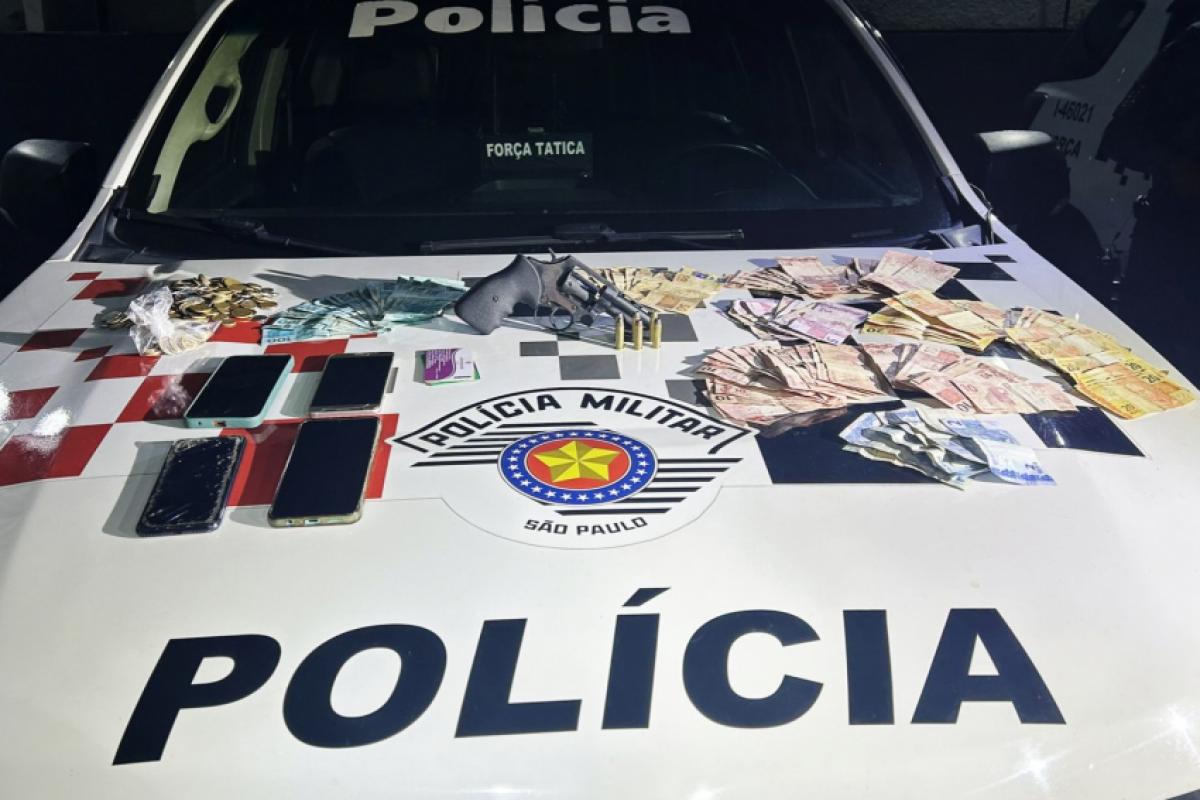 Apreensões no Santa Inês 1