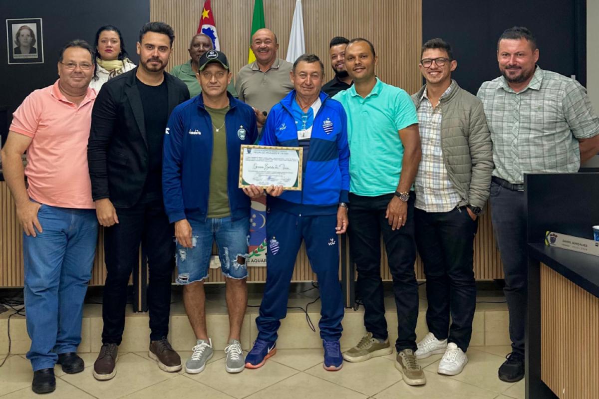 Cerimônia de homenagem a Geovane pelo título da Série B
