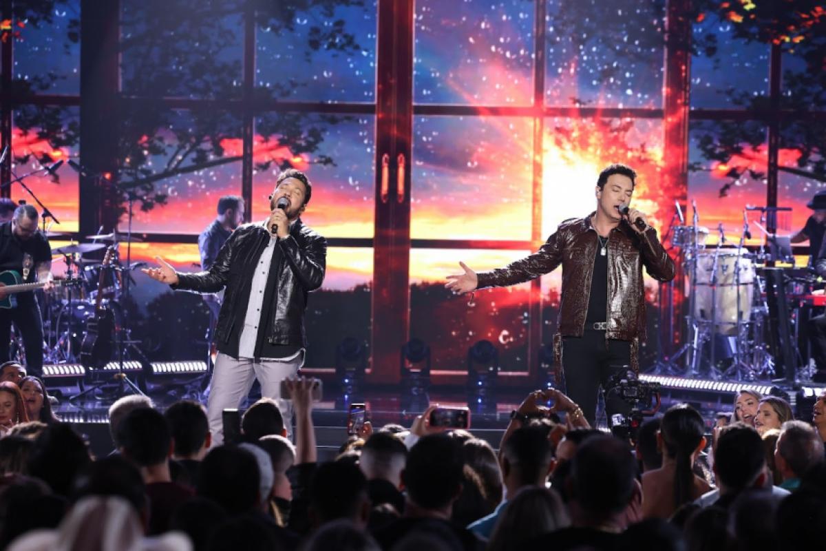 João Bosco e Vinícius conquistaram o público nacional desde 2009 com o álbum Curtição