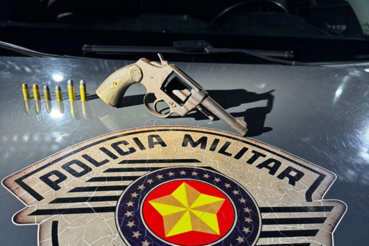 Revólver DETECTIVE cal. 32 apreendido em São José dos Campos