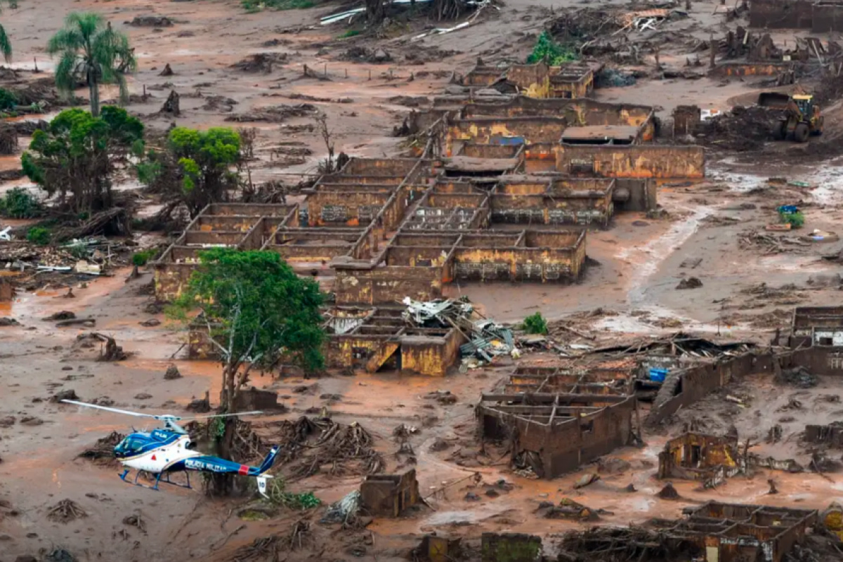 Estudo da UFMG aponta danos ambientais e perdas econômicas duradouras.