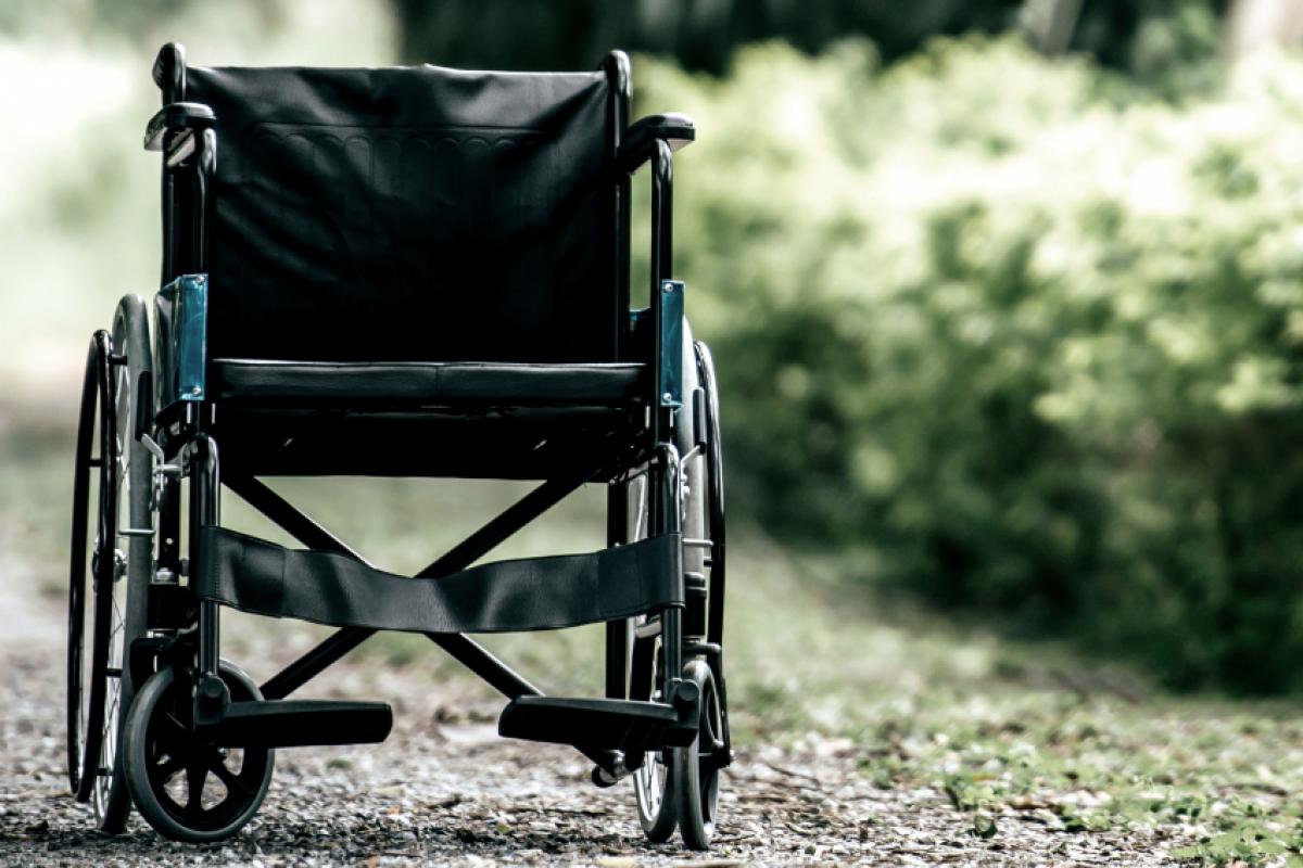 Além de uma ameaça com arma, também teve uma tentativa de agressão com cadeira de rodas no Nova América. 