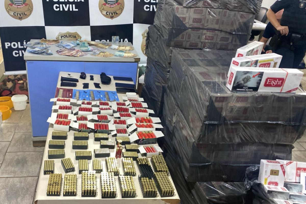 Material apreendido em Lençóis Paulista