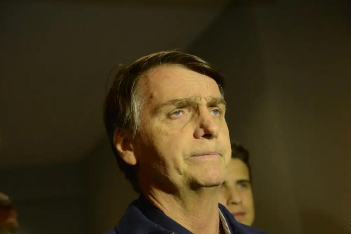 Jair Bolsonaro foi condenado a 27 anos e três meses de prisão pelo STF por cinco crimes, como líder da trama golpista
