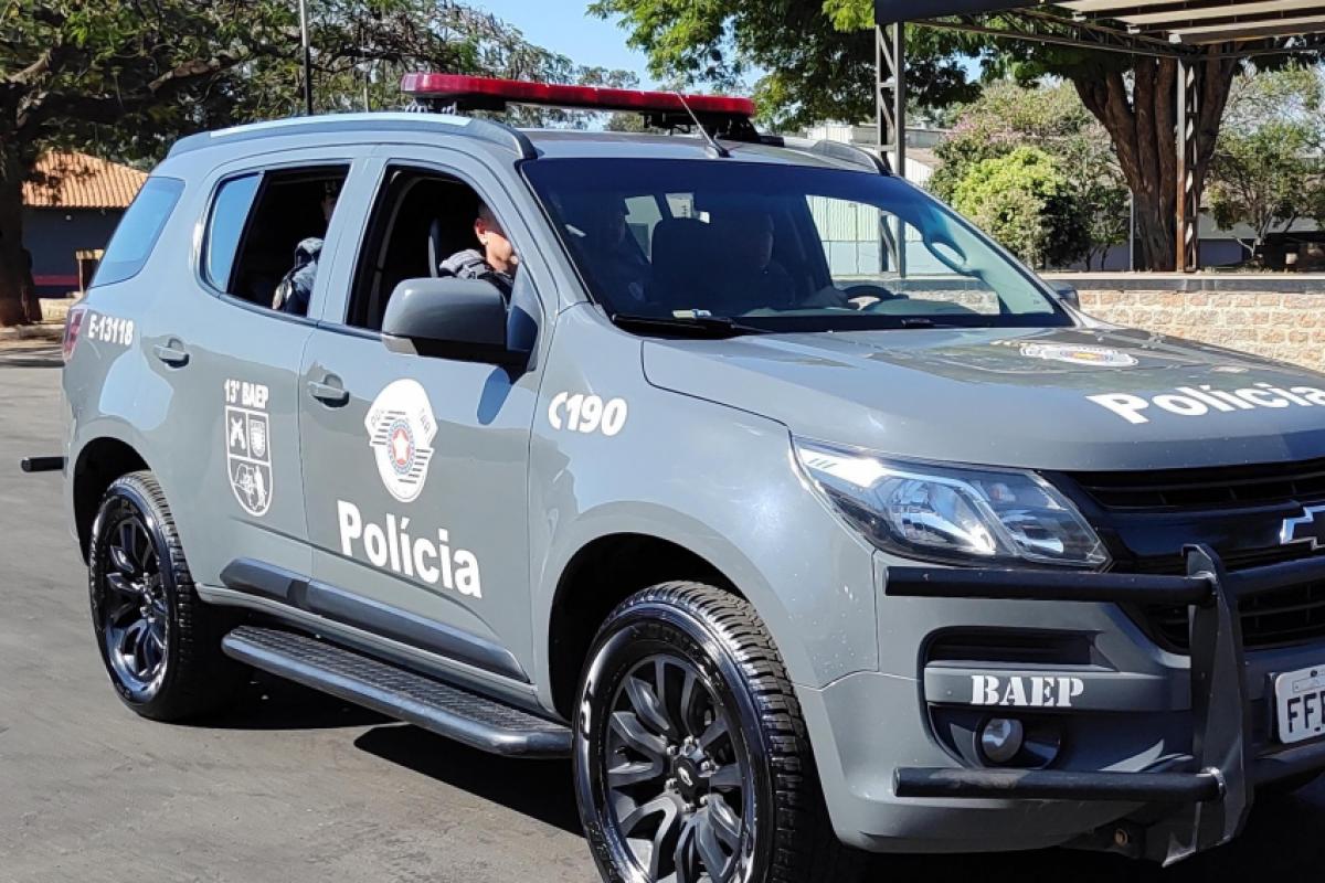 Viatura do Baep na base da corporação