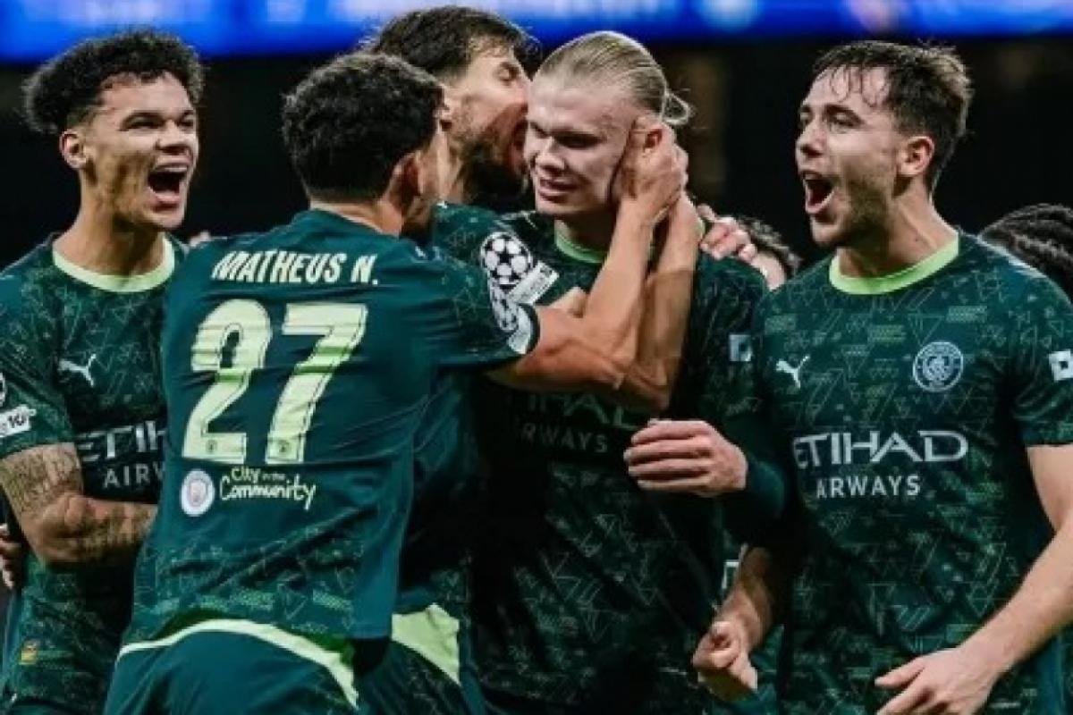 Brasileiro abriu o placar, mas O'Reilly e Haaland (foto) viraram para os ingleses