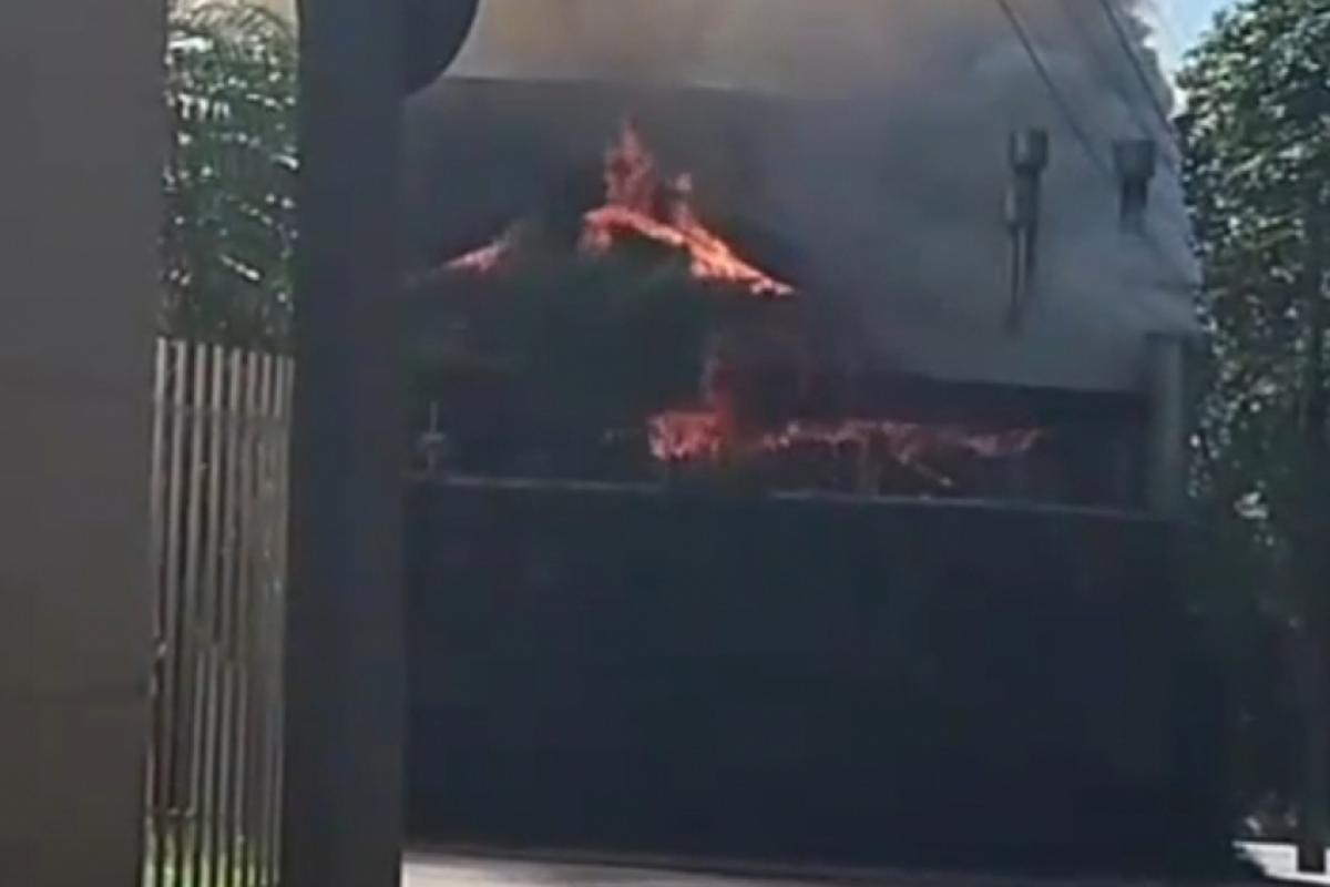 Incêndio aconteceu em Mogi Guaçu 