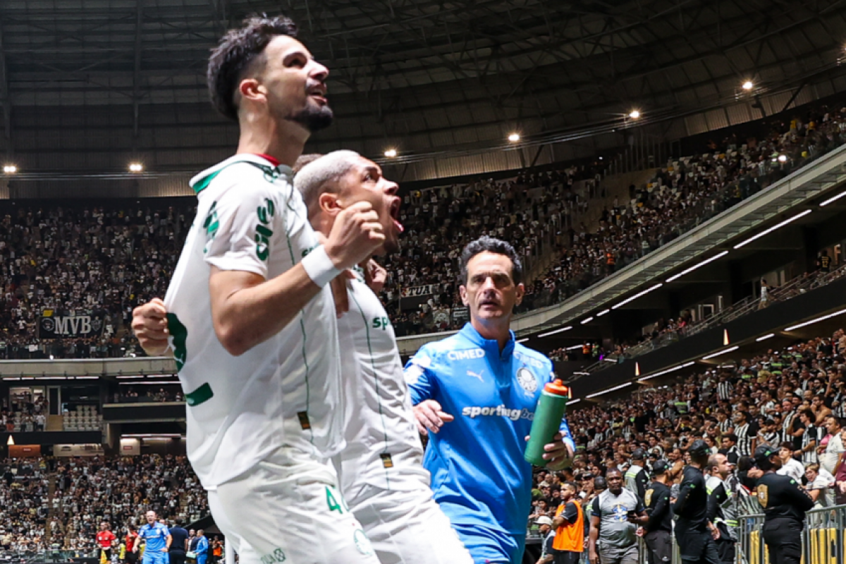 Flaco López e Vitor Roque marcaram para o Palmeiras 