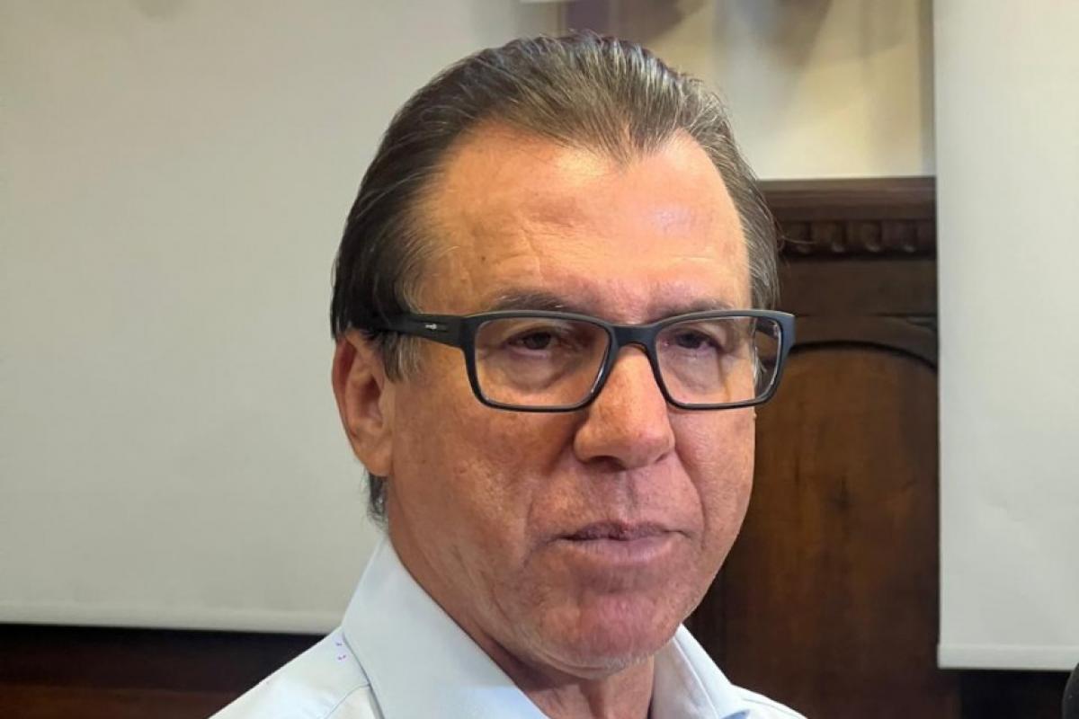 Ministro Luiz Marinho durante visita em Bauru