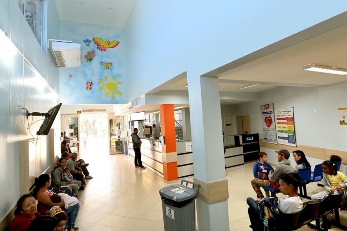 Plataforma de orientação pediátrica via WhatsApp será testada no Mário Gatti com retorno em até 15 minutos e acompanhamento da Prefeitura.