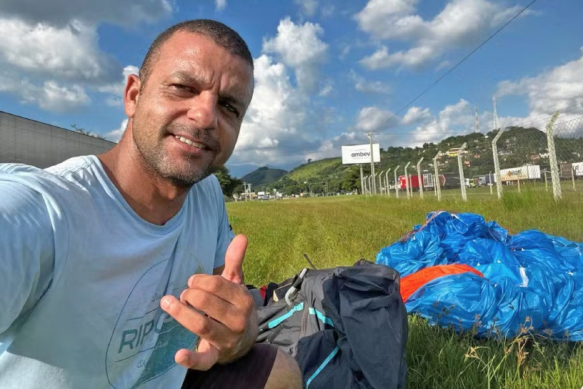 O acidente foi próximo à área de pouso. 