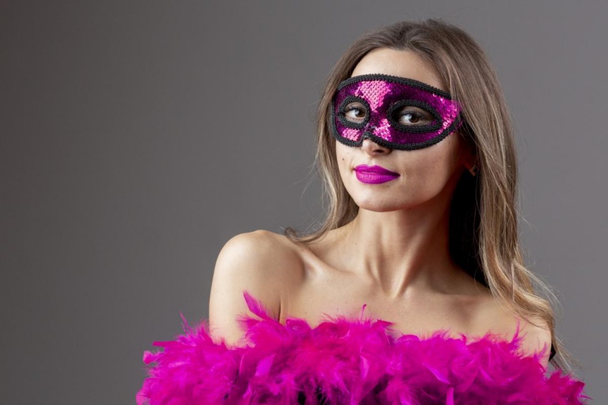 Um beijo inesperado, um date que começa no bloquinho: o que espera do Carnaval