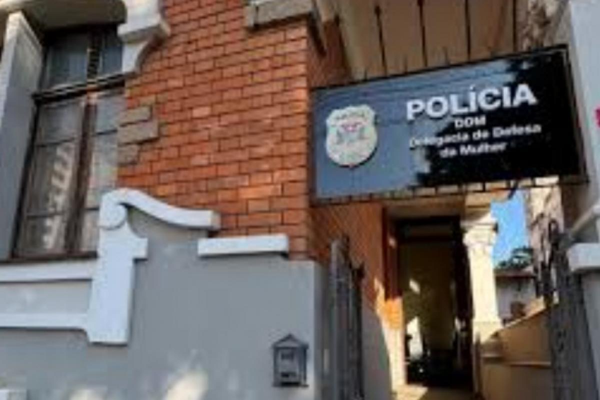 O indivíduo foi preso e conduzido para a DDM em Piracicaba. 