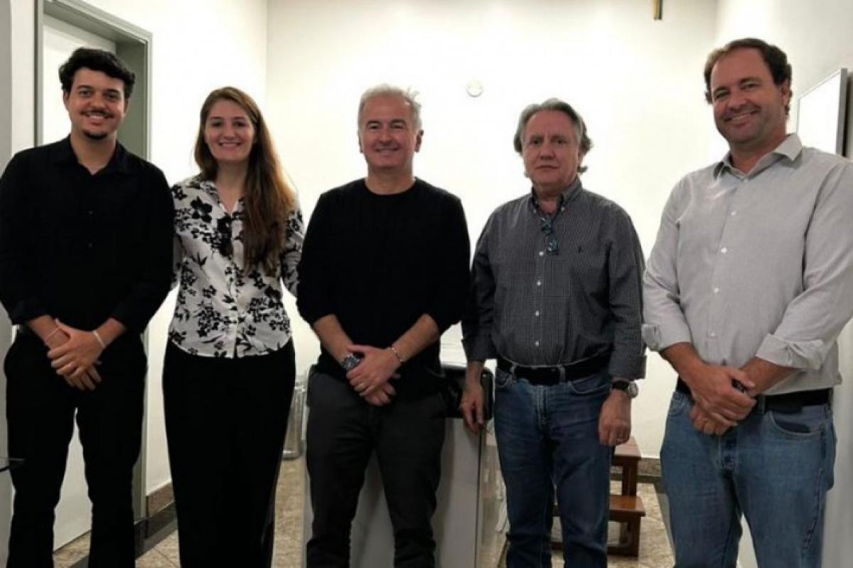 Kaue Demczuk, Lissandra Pellisson,  Dr. Márcio Sanches, Dr. Marcelo Marques de Jesus e Emerson Netto