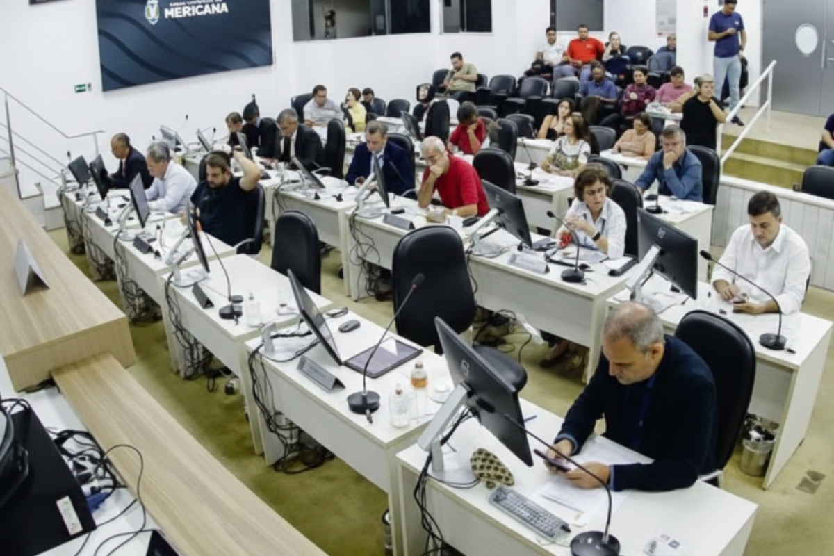 A Câmara Municipal de Piracicaba deve votar, em regime de urgência, o Projeto de Lei Complementar 4/2026, que institui o Refis