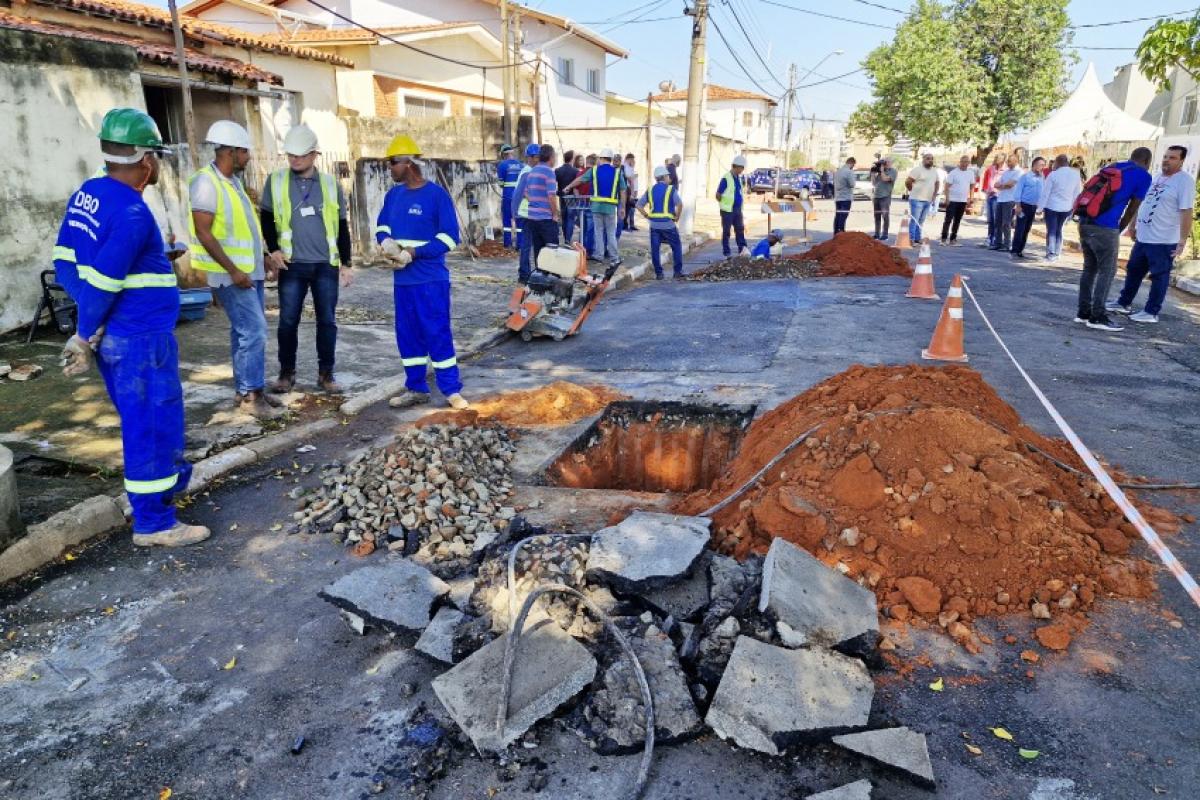 Cambuí, Centro e mais 13 bairros: Veja onde a Sanasa fará obras; BNDES aprova verba milionária para infraestrutura hídrica.