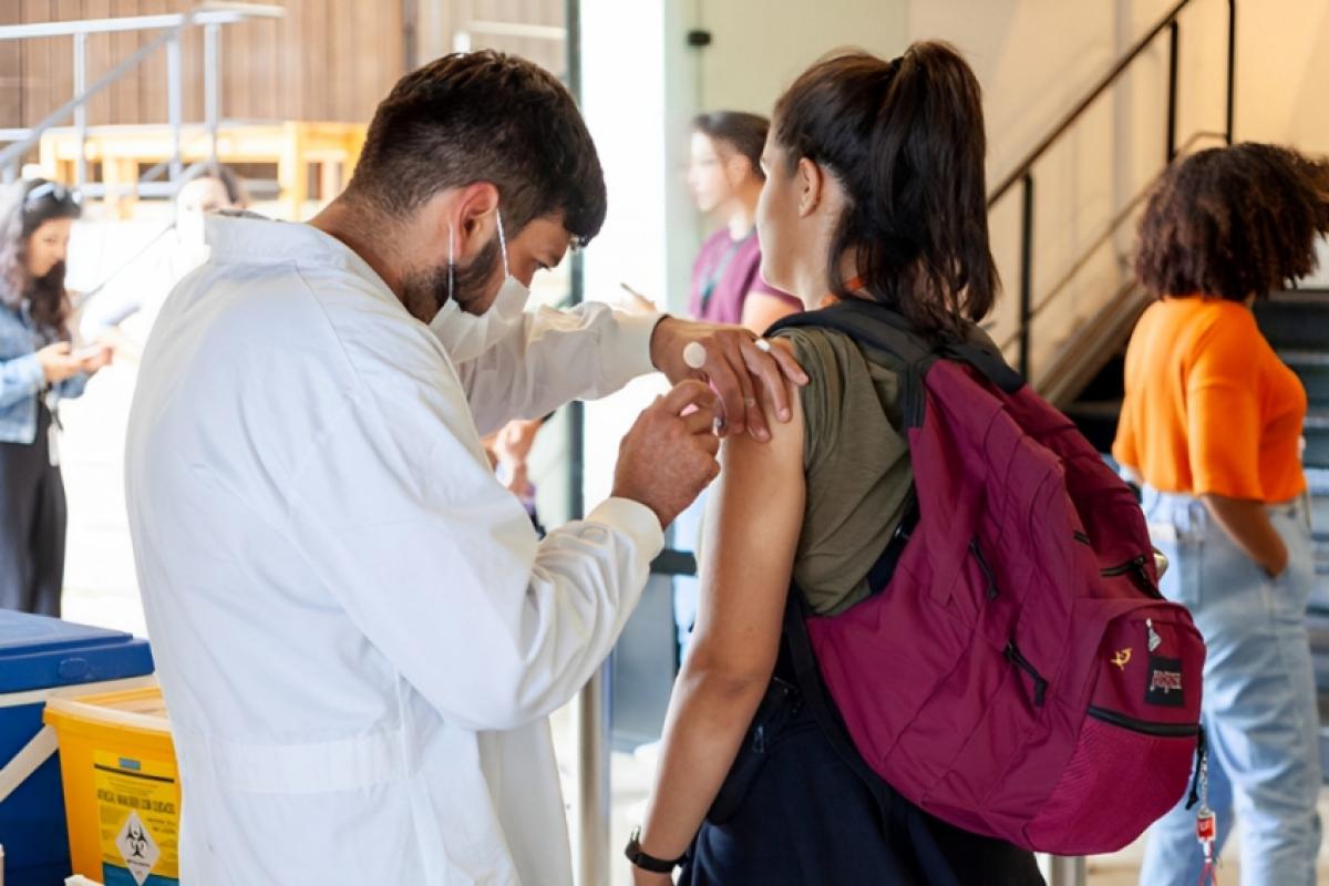 A campanha vai até 30 de maio e a meta é vacinar ao menos 90% do público-alvo