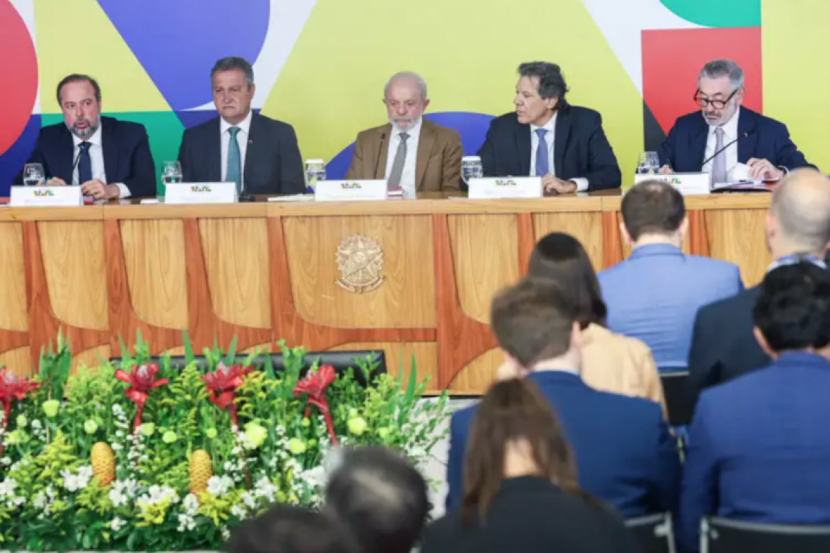 Guerra no Irã vem elevando os preços do barril no mercado global.