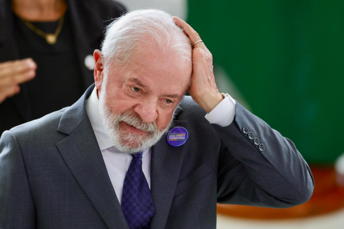  O presidente orientou o filho a continuar colaborando com o Supremo Tribunal Federal. 