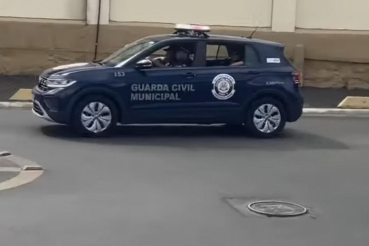 GCM de Ação da Polícia Civil e GCM localiza produtos furtados e grande quantidade de drogas em chácara usada como depósito.participou da Operação 