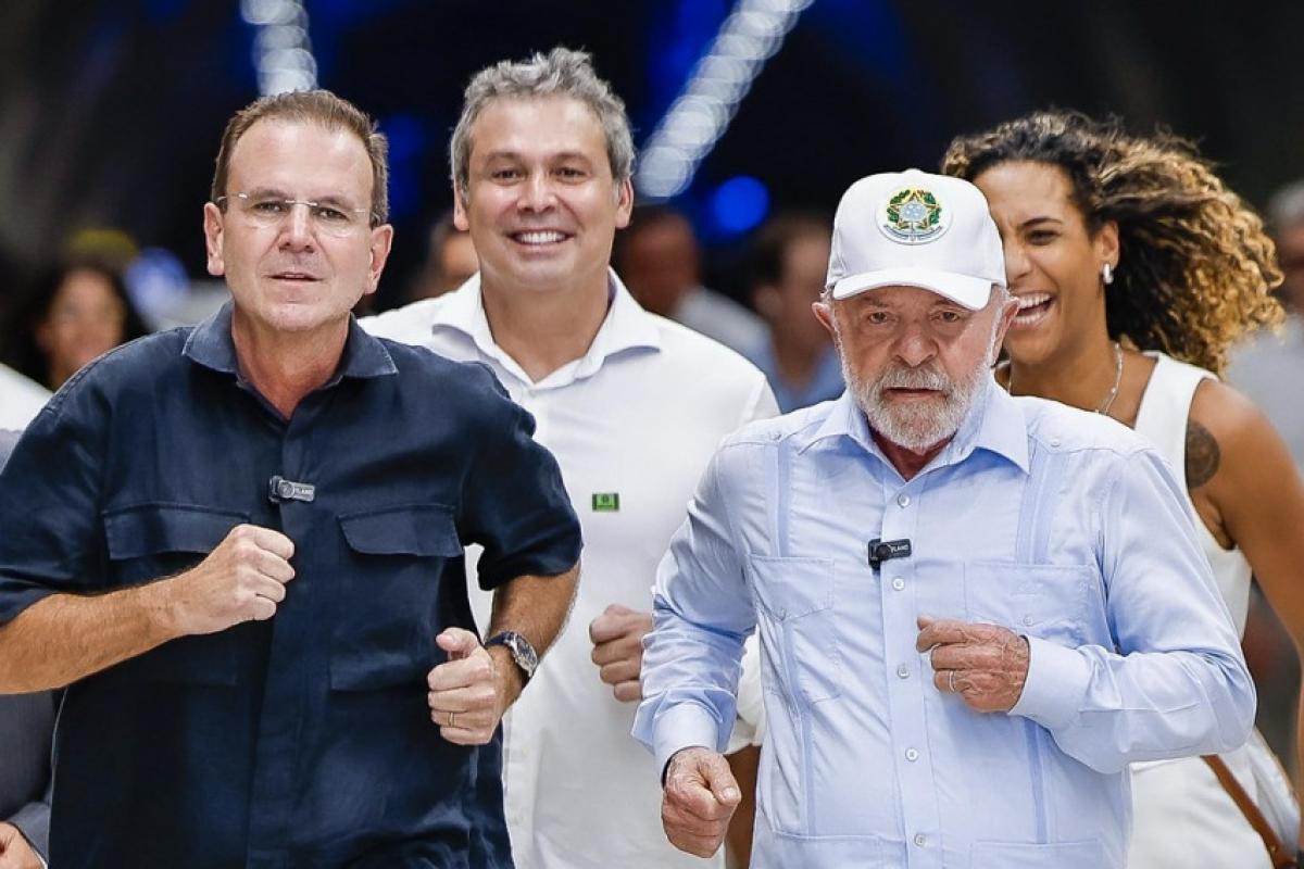 Paes e Lula participaram da inauguração do túnel Professor Moacyr Sreder Bastos, em Campo Grande, zona oeste do Rio de Janeiro