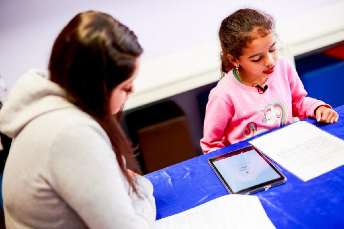 Escolas são premiadas por desempenho no Saresp e avanço na alfabetização