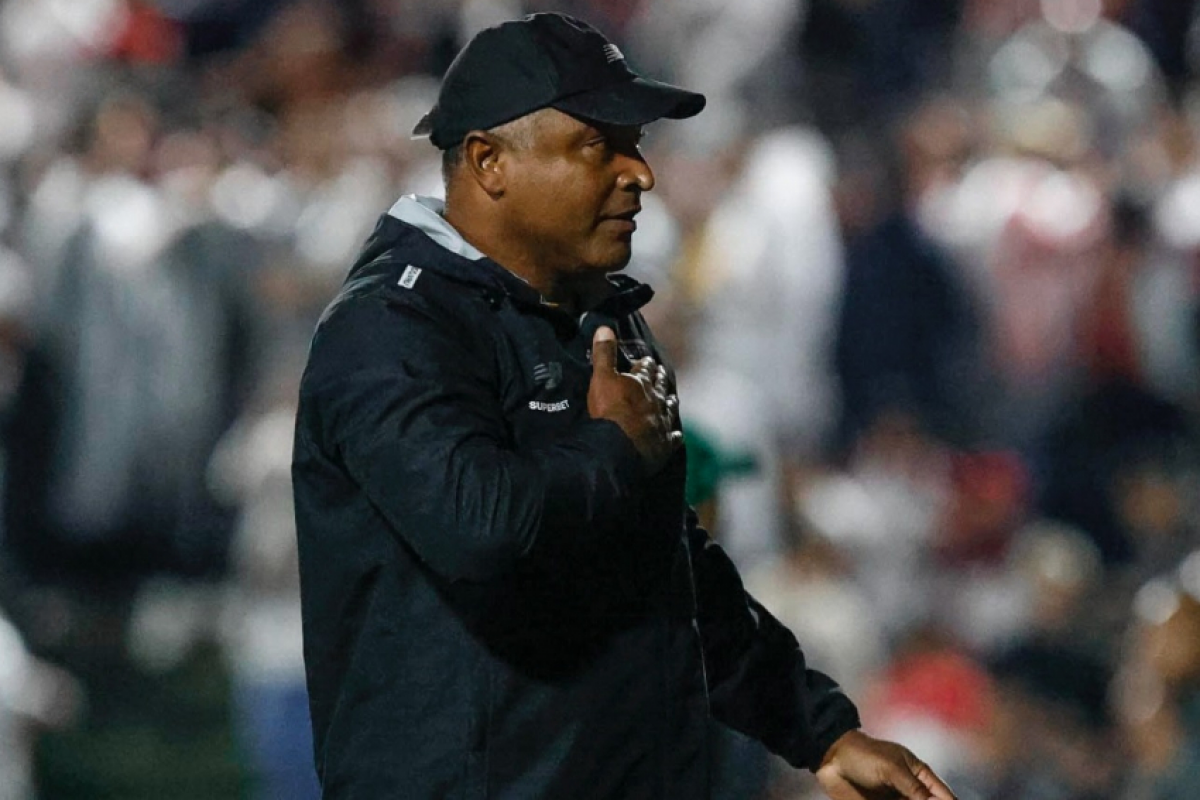 Roger Machado estreou com vitória e liderança do Brasileirão no comando do São Paulo