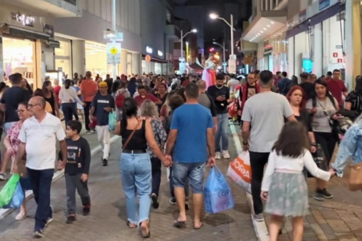 As três vitrines mais bem destacadas serão premiadas no concurso