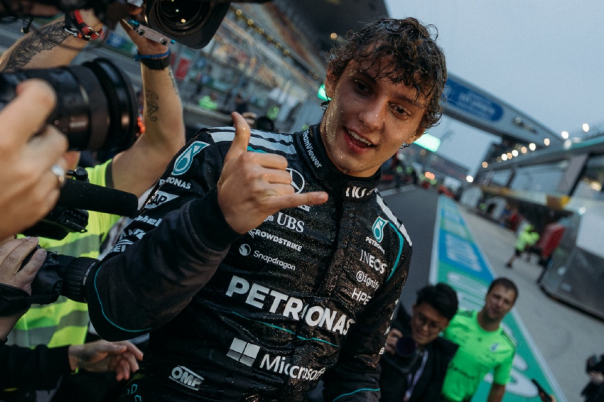 Kimi Antonelli, da Mercedes, venceu o GP da China de Fórmula 1 