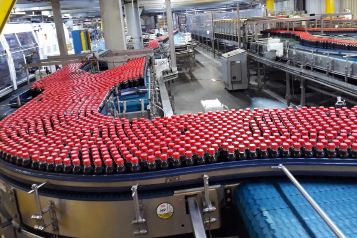 Na fábrica de refrigerantes, a redução foi de 80% no volume de água