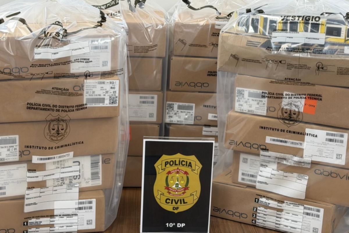 Foram cumpridos 17 mandados de busca e apreensão e cinco de prisão preventiva. 