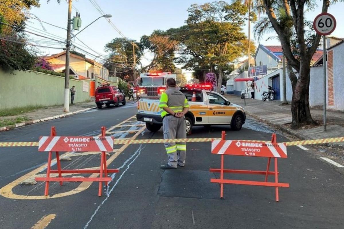 Trecho da avenida será fechado para obras de asfalto; linha de ônibus terá desvio.