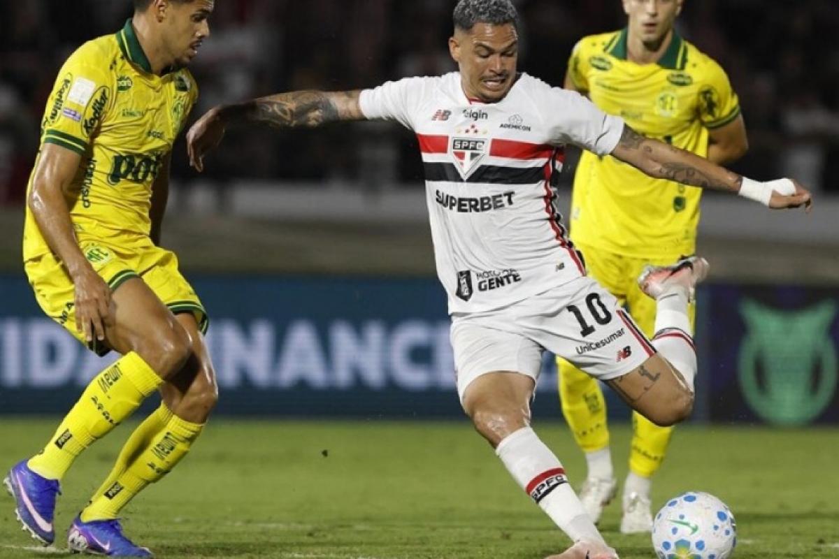 Luciano fez o gol da vitória do Tricolor em Campinas