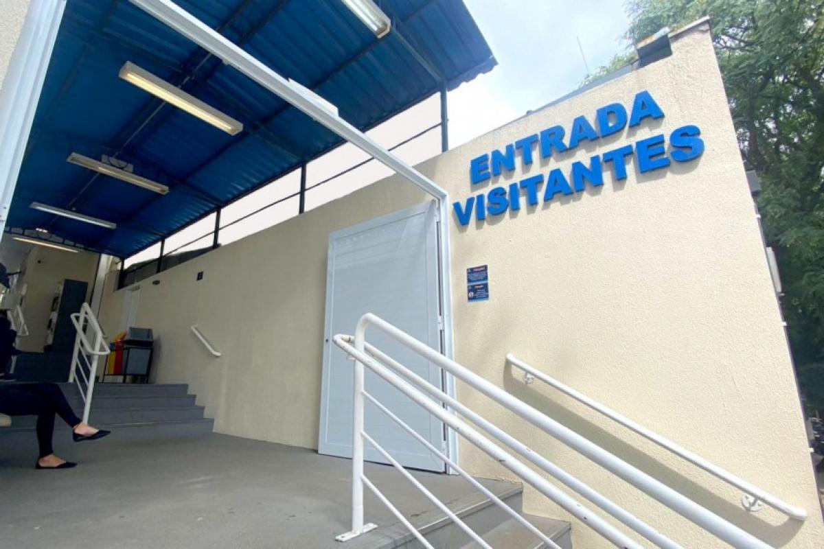 O início do fluxo de visitas passará para 14h30