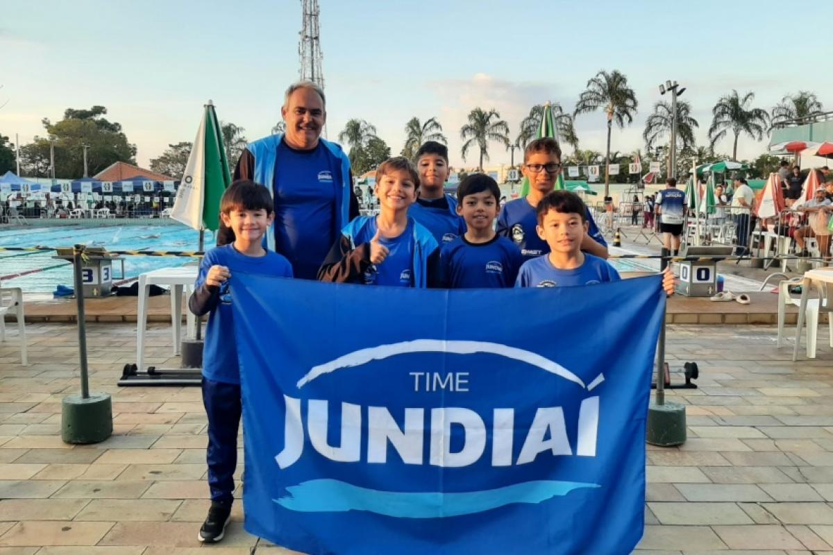 Equipe conquista pódios em competição estadual em Limeira