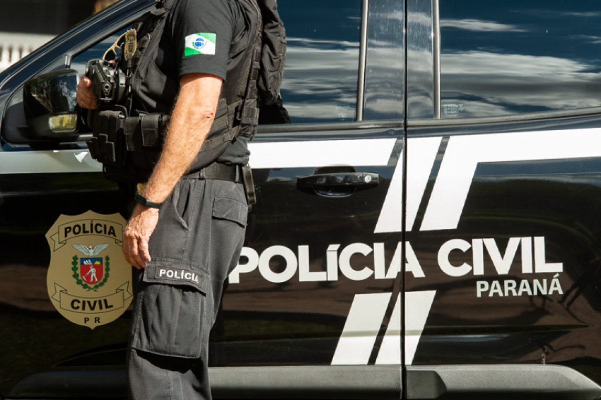 Agressor deve responder por tentativa de homicídio e maus-tratos.