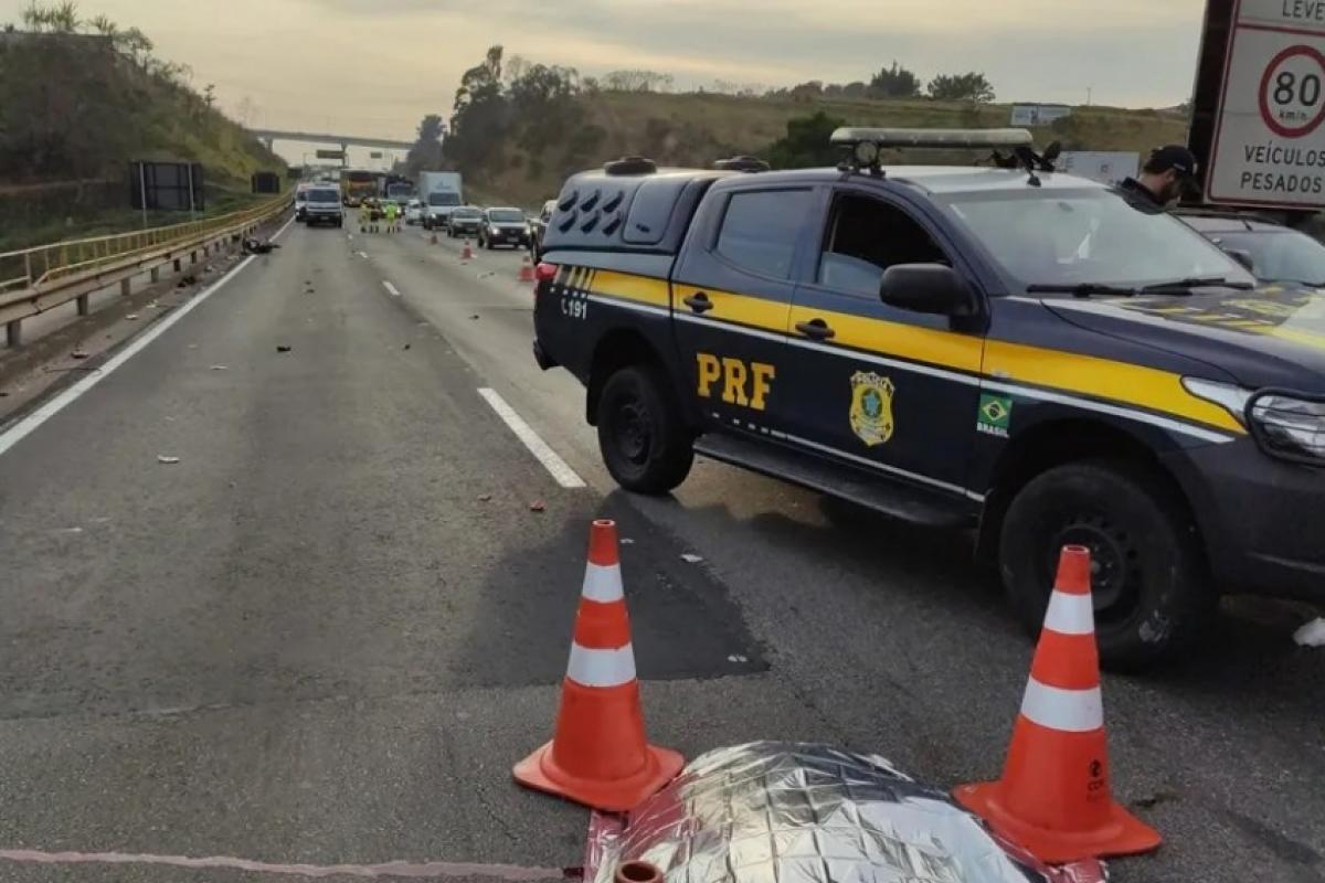 Motociclista de 44 anos morre em acidente em São José